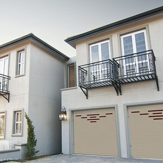 Cửa Cuốn Xuyên Sáng 